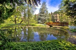 Giardini botanici di Zagabria, Croazia. Il verde, i profumi e la pace ne fanno una vera e propria oasi nel centro della città - © xbrchx / Shutterstock.com