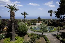 Giardini nella cittadina di Zafferana Etnea in provincia di Catania