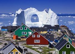 Case colorate in Groenlandia