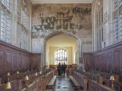 La Guild Chapel a Stratford-upon-Avon, Inghilterra - Fra gli edifici storici più conosciuti della città inglese, questa cappella ospita funzioni sacre oltre a spettacoli musicali ...