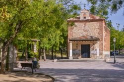 Hermitage e parco di San Roque nel centro di Guadalajara, Spagna - © Salvador Aznar / Shutterstock.com