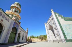 I mausolei della Famiglia Reale di Hami Uygur a Kumul in Cina  - © suronin / Shutterstock.com