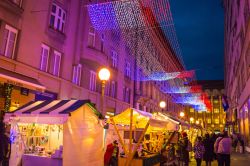 I mercatini di Natale nel centro storico di Zagabria - © Hani Santosa / Shutterstock.com