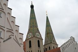 I particolari campanili della chiesa di Santa Walburga a Beilngries in Baviera  - © foto: Sonja Vietto Ramus e Massimo Valentini