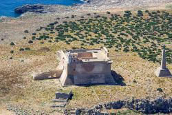 I ruderei della fortezza di Capo Passero a Portopalo in Sicilia