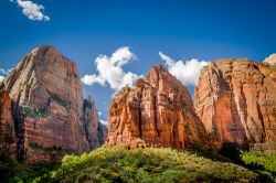 I tre patriarchi le rocce imponenti del Zion National Park - © Fotos593 / Shutterstock.com