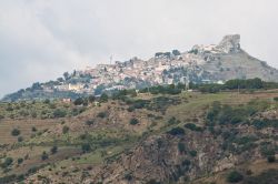 Il borgo di Bova in Calabria visto da Palizzi  -  © Filippo Parisi - CC BY 2.0 - Wikipedia