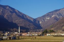 Il borgo di Cison di Valmarino, vicino a Castelbrando, Veneto.