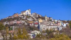 Il borgo di San Marco dei Cavoti in provincia ...
