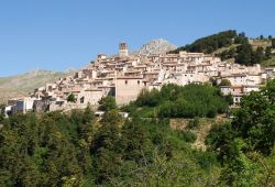 Il borgo di Santo Stefano di Sessanio, L'Aquila, Abruzzo. Il territorio del Comune si trova nel Parco Nazionale del Gran Sasso e Monti della Laga.
