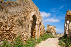 Il borgo fantasma del centro storico di Santa Margherita di Belice in Sicilia