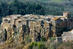 Il borgo medievale di Calcata nel Lazio.