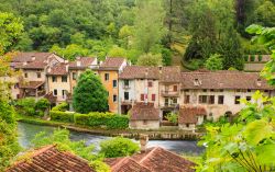 Il borgo storico di Polcenigo, provincia di Pordenone (Friuli)