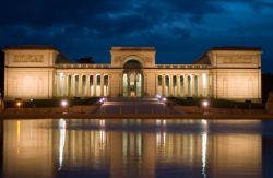 Il California Palace of the Legion of Honor a San Francisco (USA): situato in un punto panoramico di Lincoln Park, questo museo conserva importanti collezioni di arte europea dall'antichità ...