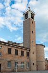 Il campanile della chiesa principale di Marotta, Marche.