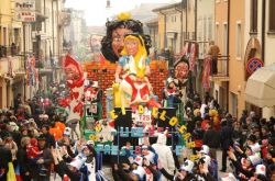 Il Carnevale di Monteforte d'Alpone, dagli anni '50 uno degli appuntamenti invernali più belli del Veneto - foto di Sandro Brandiele / Pro Loco Montefrorte d'Alpone