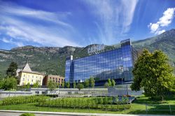 Il Casino di Saint Vincent simbolo della cittadina della Valle d'Aosta - © Antonello Marangi / Shutterstock.com