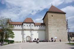 Il castello di Annecy nel centro città, Francia. Costruito come residenza per i conti di Ginevra dal XIII° al XVI° secolo, venne in seguito danneggiato da un incendio e abbandonato. ...