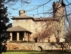 Il Castello di Faule, cittadina del Piemonte - © F Ceragioli, CC BY-SA 3.0, Wikipedia