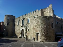 Il Castello di Roccavaldina in Sicilia