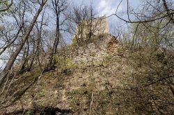 Il Castello di Varano Marchesi vicino a Medesano in provincia di Parma - © Basilicofresco, CC BY-SA 4.0, Wikipedia