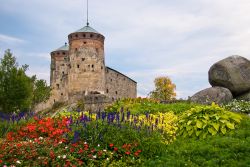 Il castello medievale di Olavinlinna si trova a Savonlinna in Finlandia orientale