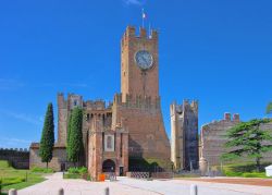 Il Castello Scaligero a Villafranca di Verona in Veneto