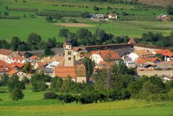 Il centro di Glorenza, Trentino Alto Adige. Una bella veduta di Glurns, in provincia di Bolzano, dove a breve distanza dal confine con la Svizzera e non lontano da quello con l'Astria si ...