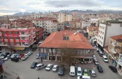 Il centro di Nigde visto dalla fortezza locale, Turchia - © Prometheus72 / Shutterstock.com