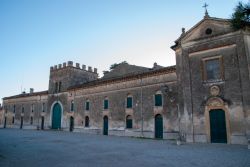 Il centro storico di Castellaro Lagusello borgo della Lombardia