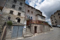 Case del centro storico di Corte, Corsica - Situata nel cuore della Corsica, lontano dalla folla di ombrelloni e spiagge, la cittadina di Corte presenta un centro storico di notevole rilievo, ...