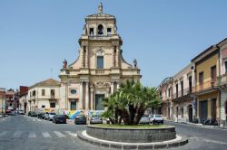 Il centro storico di Santa Venerina in Sicilia  - ©  www.booking.com