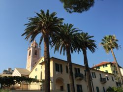 Il centro storico di Varazze in Liguria - © Naeblys / Shutterstock.com