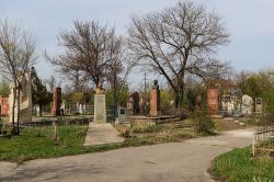 Il cimitero di Ala Archinskoe a Bishkek, Kirghizistan - © A.Savin, FAL, Wikipedia