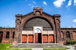 Il cimitero ebraico di Lodz, Polonia. Occupa un'area di circa 40 ettari a nord del centro città ed è il più grande luogo di sepoltura ebraico della Polonia.
