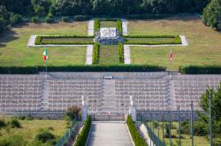 Il cimitero polacco a Monte Cassino, teatro della battaglia della Seconda Guerra Mondiale, lungo la linea gotica. - © Angelo Cordeschi / Shutterstock.com