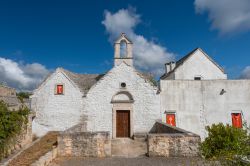 Il complesso della Chiesa di S. Anna a Locorotondo in Puglia