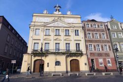 Dzialynski Palace a Poznan, Polonia - Si trova al civico numero 78 di Stary Rynek questo palazzo barocco costruito fra il 1773 e il 1776: all'interno è decorato con preziosi stucchi ...