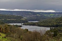 Il fiume Tirso in Sardegna vicino alla cita di Ulà - © crazy82 / Shutterstock.com