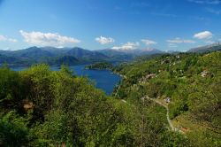 Il Lago d'Orta fotografato dalla Torre di Buccione in Piemonte