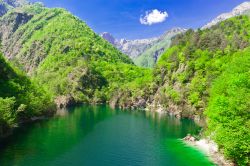 Il Lago del Mis si trova vicino a Belluno nel Veneto