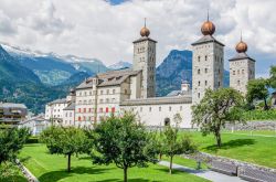 Il maestoso palazzo di Stockalper a Briga, Svizzera: la sua costruzione risale fra gli anni 1651 e 1671.
