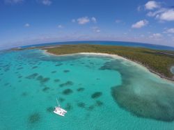 Il mare cristallino delle Berry Islands, Isole Bahamas