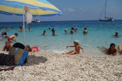 Il mare di Cala Marinella, una delle cale della Riserva dello Zingaro (Sicilia).
