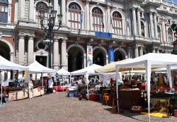 Il Mercatino dell'Antiquariato in centro a Torino - © hydra viridis / Shutterstock.com