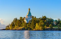 Il monastero della Trasfigurazione sull'isola di Valaam, lago di Ladoga in Karelia, Russia