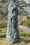 Il monumento di Rudolph Tegners a sua madre situato nel cimitero di Helsingor, Danimarca. Tegners è stato uno scultore danese legato al movimento simbolista - © Antony McAulay / ...