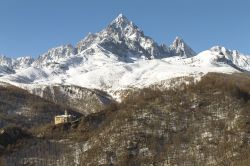 il Monviso fotografato da Ostana in Piemonte