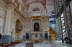 Il Museo della Memoria dentro all'ex Duomo di Santa Margherita di Belice - © D.serra1 / Shutterstock.com