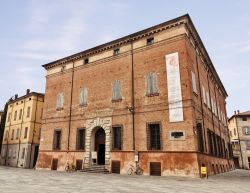 Il Palazzo Barozzi in centro a Vignola, provincia di modena